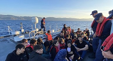 Ayvacık açıklarında 37 kaçak göçmen yakalandı