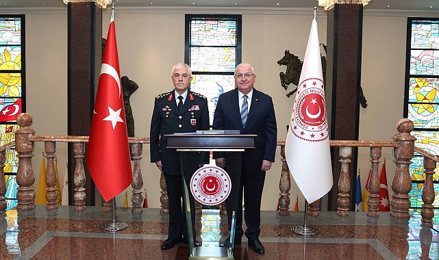 Bakan Güler emekliye ayrılan Jandarma Genel Komutanı Orgeneral Çetin'i kabul etti