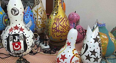 Balıkesir'de 'Kadınlar Kahvehanesi'nde su kabağı işleme atölyesi kuruldu