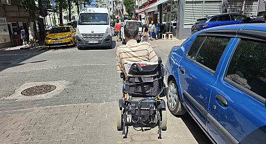 Bandırma'da hatalı parklar engellileri zor durumda bırakıyor