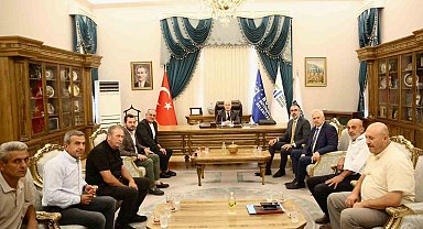Başkan Bozbey, su sorunu çeken köylülerle bir araya geldi