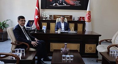 Başkan Kahveci'den Özcura'ya taziye ziyareti
