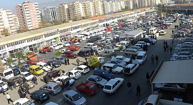 Başkan Özmeriç'ten oto alım satım işi yapan esnafa uyarı