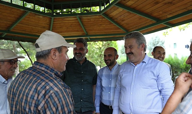 Başkan Palancıoğlu TOKİ Semt Pazarı'nı gezdi
