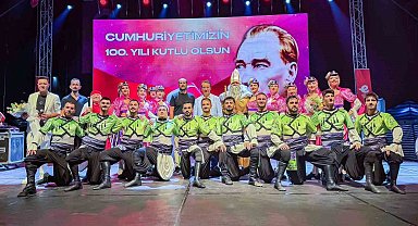 Başkan Yetişkin, Zafer Bayramı'nı Efelerli vatandaşlarla kutladı