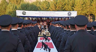 Bayburt'ta 171 polis adayı mezun oldu