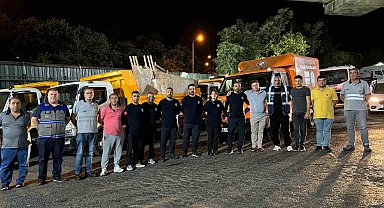 Beşiktaş Belediyesi İzmir'deki orman yangınına destek için gece yola çıktı