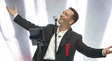 Beyoğlu'nda 30 Ağustos Zafer Bayramı konserle kutlandı