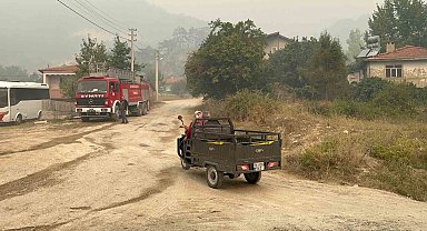 Bolu'daki orman yangınında 490 kişi tahliye edildi, söndürme çalışmaları sürüyor