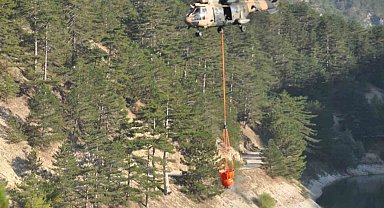 Bolu'daki yangına havadan 775 ton su atıldı