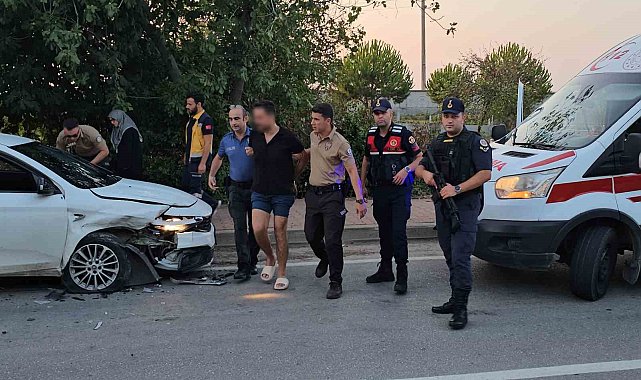 Boşanma aşamasındaki eşini ayaklarından vurdu, kaçarken polis aracına çarptı