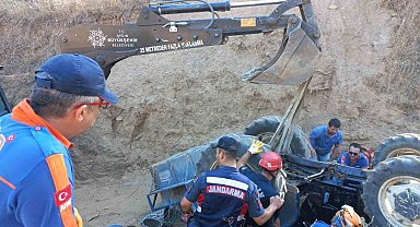 Bozdoğan'da traktör kazası: 1 ölü 6 yaralı