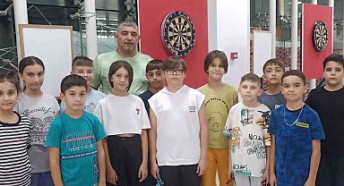 Bozüyük'te dart sporuna ilgi artıyor