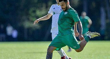 Bursaspor antrenman maçında Küçükçekmece Sinopspor'a yenildi