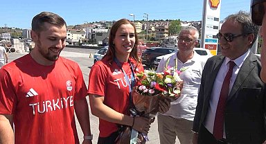 Buse Tosun Çavuşoğlu: "Mutluyum, gururluyum. Kadın güreşi adına kazanılmış ikinci olimpiyat madalyasını kazandım"