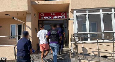 Çanakkale'de göçmen kaçakçılığı operasyonuna 3 tutuklama