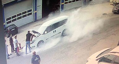 Çorlu'da araç yangını: Esnaf imdadına yetişti
