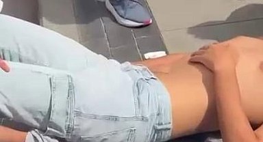 Cuma namazı kıldığı esnada kalçasından bıçaklandı