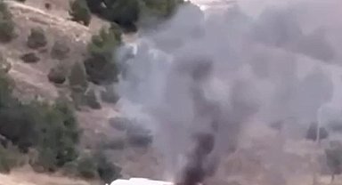 Devrilen akaryakıt tankeri alev topuna döndü: 1 yaralı