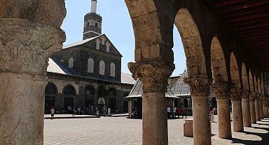 Diyarbakır'da tarihi mekanlarda "Eyyam-ı Bahur" sakinliği
