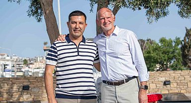 Ege'nin karşı yakasından Kuşadası'na dostluk mesajı