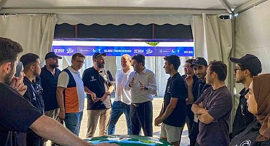 Elektrikli araçlar pistte Rektör Sarıbıyık destekte