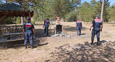 Emet'te jandarmadan orman yangınlarını önleyici kontrol ve bilgilendirme çalışmaları