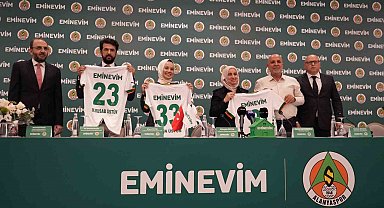 Eminevim, Alanyaspor'un forma sırt sponsoru oldu
