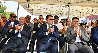 Esenyurt'ta "Çocuklar Kreşe, Anneler İşe" projesi kapsamında Süleyman Bozbuğa Kreşi'nin açılışı yapıldı