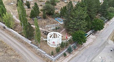 Esir edilip vurularak öldürülmüştü, ölümünün 50. yılında mezarı başında anıldı