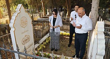 Eski Bakan Yardımcısı Ahmet Haluk Dursun kabri başında anıldı
