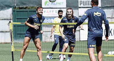 Fenerbahçe'de Çaykur Rizespor maçı hazırlıkları sürüyor