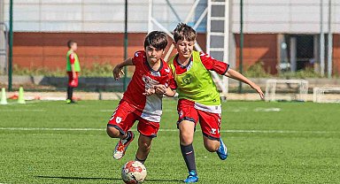 Futbol Okulları Turnuvası başladı