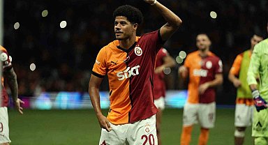 Gabriel Sara, Championship'te en iyi 11'e seçildi