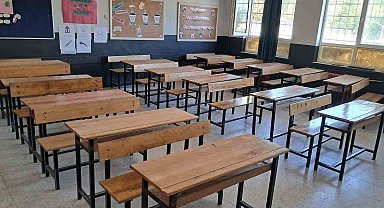 Gediz'de eğitimcilerden büyük fedakarlık