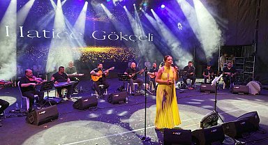 Geleneksel Ağustos Fuarı'nda müzik ziyafeti yaşandı