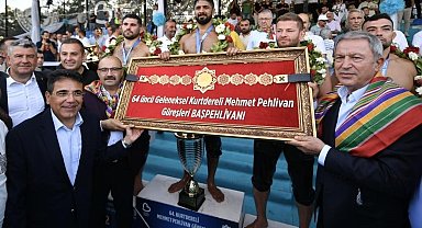 Geleneksel Kurtdereli Yağlı Güreşleri'nin başpehlivanı Enes Doğan oldu