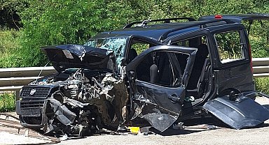 Giresun'daki trafik kazasında yaralanan 9 kişinin hayati tehlikesi bulunuyor