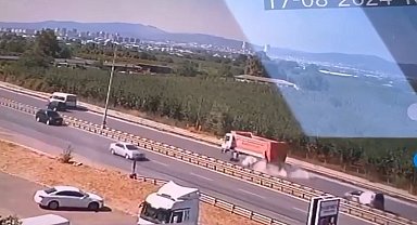 Hafriyat kamyonunun lastiği bomba gibi patladı, o anlar kamerada