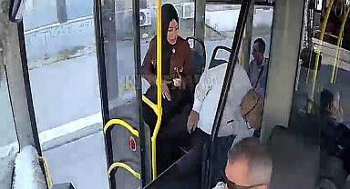 Halk otobüsünde kalp krizi geçirdi, ilk müdahale otobüs içerisinde yapıldı