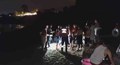Hatay'da boğulma tehlikesi geçiren şahsı vatandaşlar kurtardı