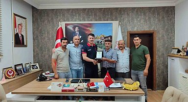 İl Müdürü Gümüş ve ekibine üreticilerden teşekkür plaketi