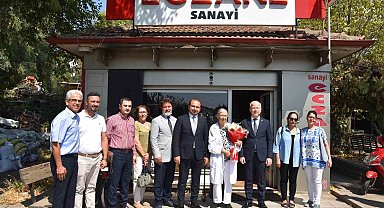 İl Sağlık Müdürü Şenkul, mesleğinde 50 yılını dolduran eczacıyı onurlandırdı