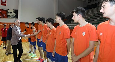 İnegöl Belediyespor sezon hazırlıklarına başladı