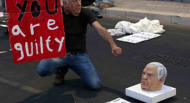 İsrail'de Netanyahu'ya tepkiler büyüyor: "Devletin sabotajcısı"
