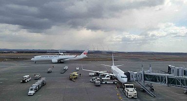 Japonya'daki havalimanında makas kayboldu, 36 uçuş iptal edildi