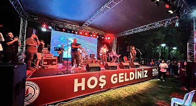 Kağıthane'de 30 Ağustos Zafer Bayramı coşkuyla kutlandı