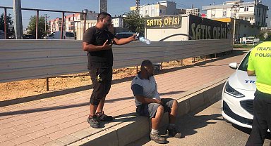 Kanala uçan araçtan burnu kanamadan çıktı, "Çekici şimdi gelecek kameralara şov yapacak, benden de geveze" dedi