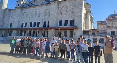Karapınar'da Kur'an Kursu öğrencilere İstanbul gezi hediyesi