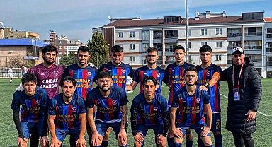 Kardeşköyspor'dan gençlere çağrı